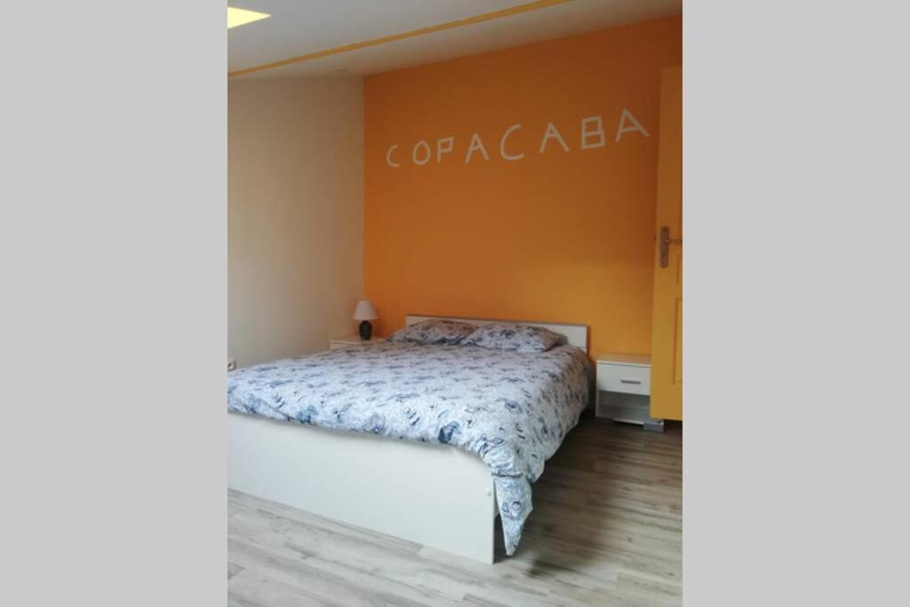 Copacabana La Fere Exteriör bild